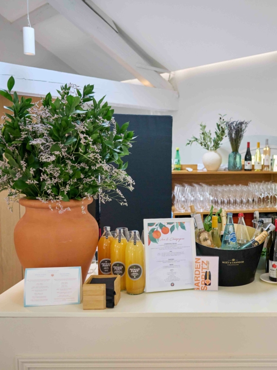 Fruity and refreshing drinks available in the Mezzanine area of ​​Roland-Garros