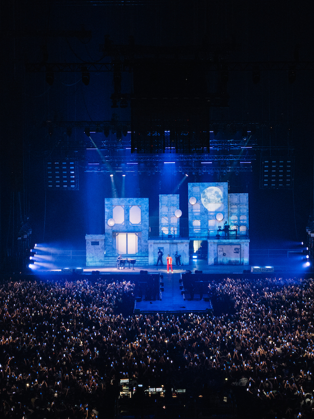 Musical show at Paris La Défense Arena with premium seats