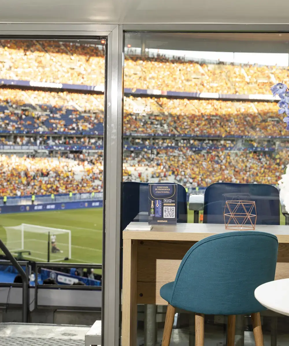 Vue panoramique du Stade de France depuis une loge VIP pour France Italie en Ligue des Nations