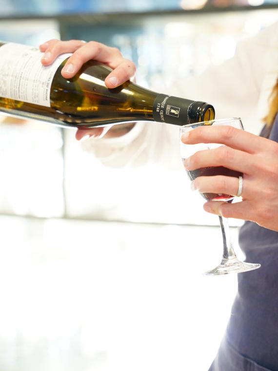 Champagne service VIP lounge Ed Sheeran concert