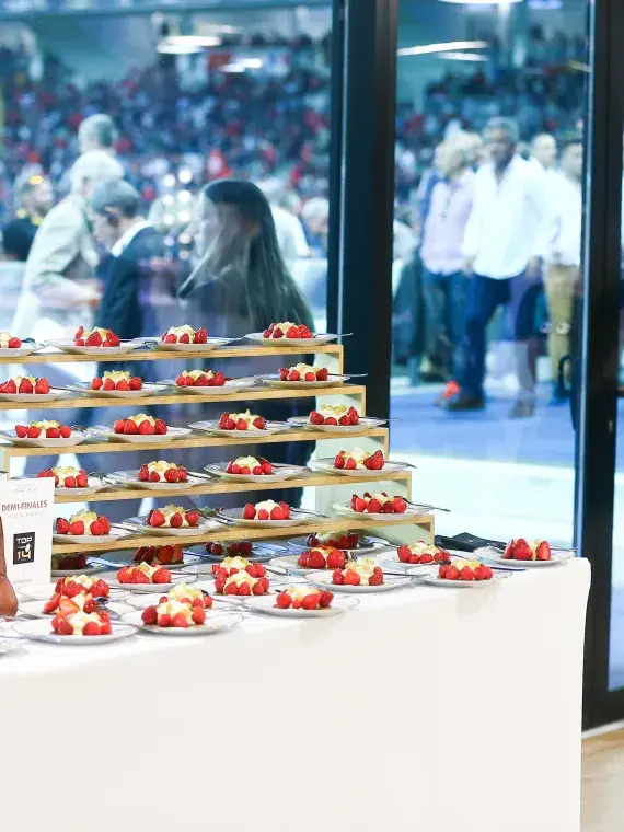 Loges VIP lors des finales du HSBC Sevens World Championship Final à Bordeaux avec packages Sodexo Live! Hospitality