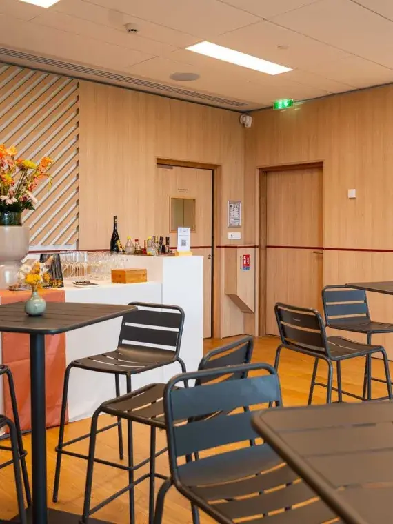 Expérience hospitalité haut de gamme au Court Philippe-Chatrier, Roland-Garros, pour l’Alpine Paris Major by Sodexo Live! Hospitality