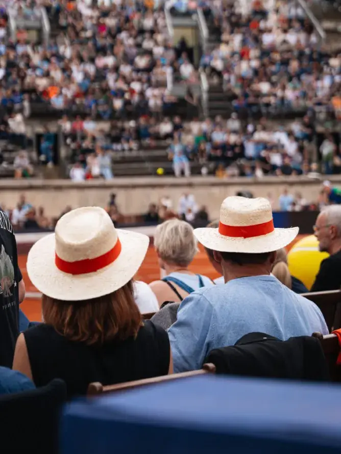 Couple Hospitalités VIP Arènes de Nimes