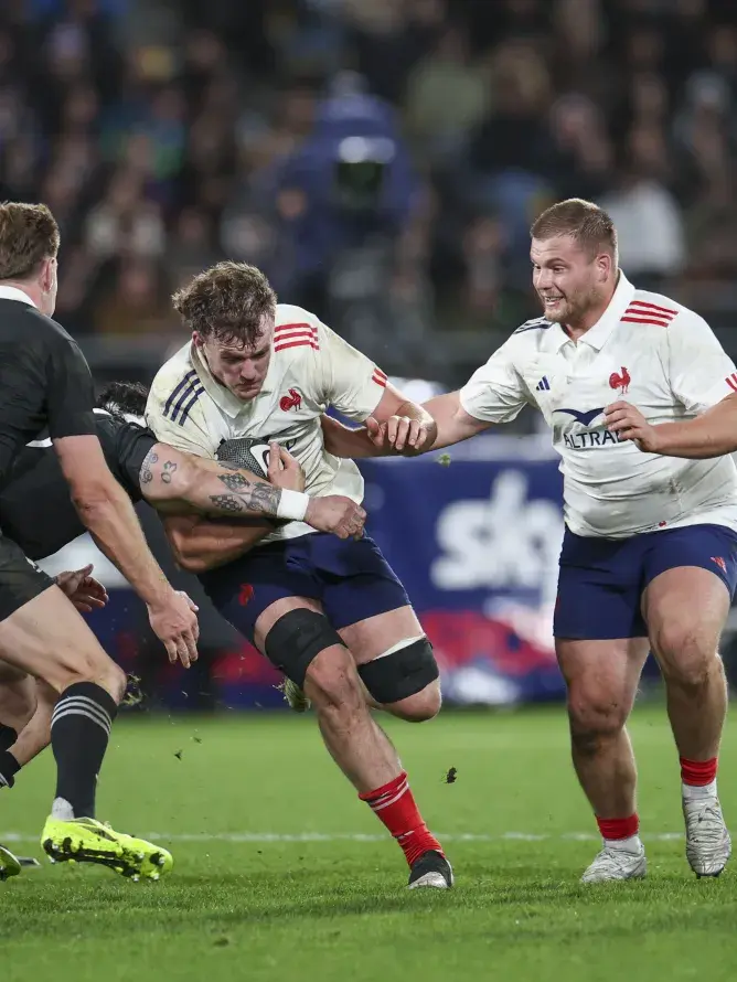 Vue du match entre la France et la Nouvelle-Zélande lors de la tournée d’automne, illustrant les prestations VIP Sodexo Live! Hospitality proposées pour les finales du Nations Championship.