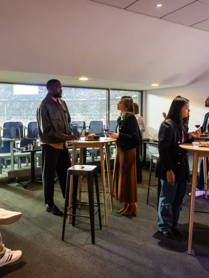 Ambiance en salon VIP et Loge en format Cocktail